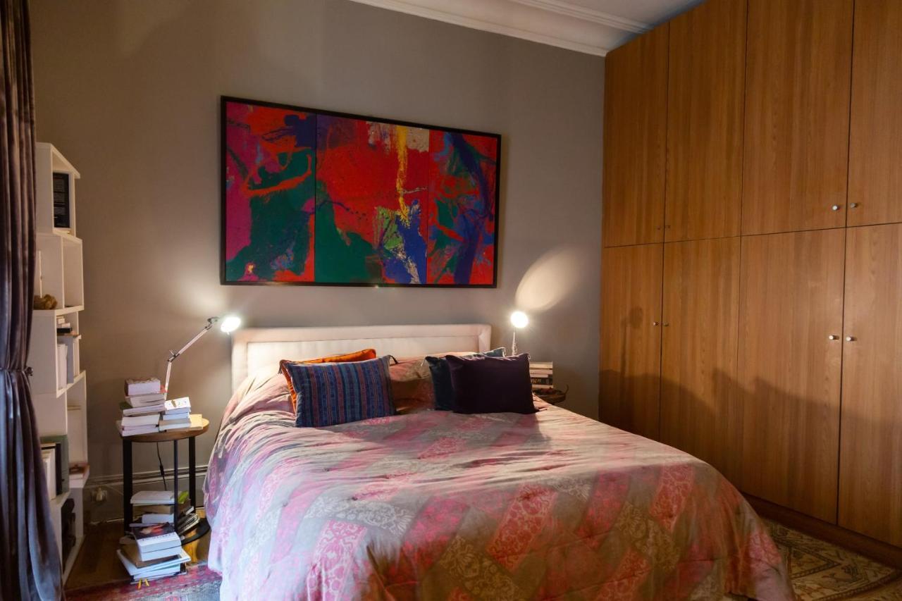 Apartment Bright And Luxurious In The Heart Of