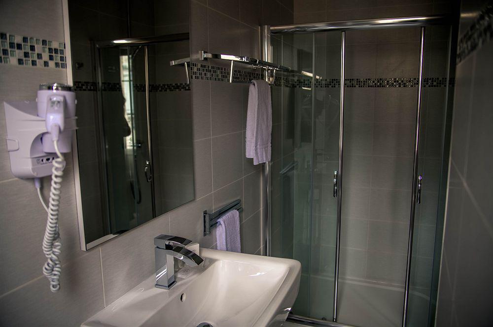 Hotel Boronali 3*
