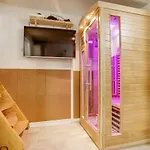 Flat For 4 Located In The Heart Of Paris