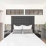 Livinparis - Luxury 3 Bedrooms Le Marais III
