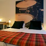 Hotel Du Triangle D\'Or