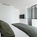 Pick A Flat\'S Apartment In Saint Germain - Rue Corneille