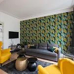 2 Bedroom Appartement Near Tour Eiffel & Trocadero