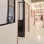 Artist And Design Loft - 10 Guests - 5 Min From Metro