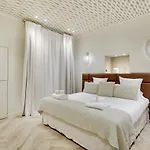 Pick A Flat\'S Apartment In Saint Germain - Rue Du Cherche Midi