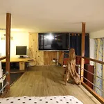 Parisien Espace