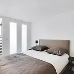 Authentic Apartment - 2Br-6P - Le Marais