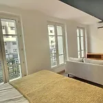 S18932 - Studio 2 personnes à Paris