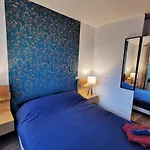 Central & Nice ! 3 Bedrooms, 2 Bathrooms