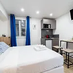 Apartement Between Pigale And Gare Saint Lazare - II