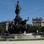 Design et calme à Nation