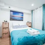 Apartement Between Pigale And Gare Saint Lazare - II