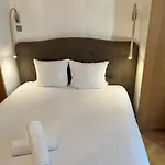 Raynouard Apartment