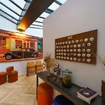 Hotel Scarlett