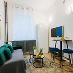 Madeleine - Concorde Private Studio