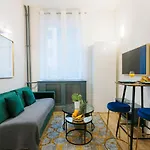 Madeleine - Concorde Private Studio