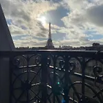 The Eiffel Tower Room