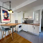 Charmant Studio Dans Un Immeuble Paris 5