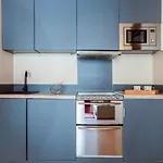 Superb&calm flat near Ternes&Champs Elysées in Paris - Welkeys