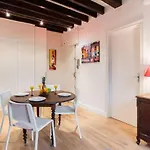 Paris Marais - Temple City Apartment
