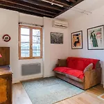 Paris Marais - Temple City Apartment