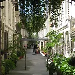 Cite Pilleux - Charming Studio In A Flowery Pedestrian Lane