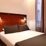 Hotel Aulivia Opera