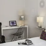 Hotel Paris Vaugirard