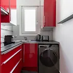 Home Suite Home Montaigne Place De L\'Alma