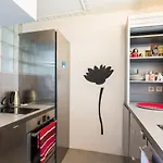 Charming studio for 2 near République