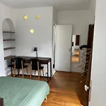Home Sweet Home Marche Popincourt