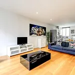 Rue Montorgueil Quarter Private Apartment