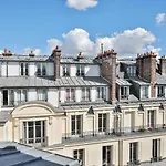 Arc De Triomphe/Palais Des Congres/Amazing View