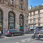 Pleasant Apartment In The Heart Of Paris