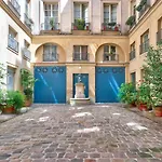 Pleasant Apartment In The Heart Of Paris