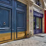 Pleasant Apartment In The Heart Of Paris