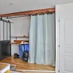 Piacevole studio parigino