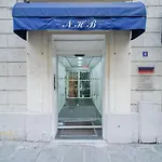 Cosy Studio In The Middle Of Paris III