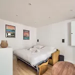 Superbe studio refait à neuf