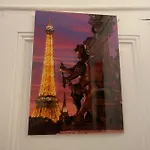 Appartement située à 14min à pieds de la Tour Eiffel
