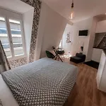 Alma - Amazing Eiffel Tower View