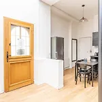 08 Design Flat Republique