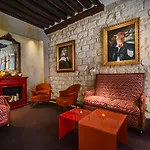 Hotel Saint-Paul Rive-Gauche