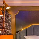 Idol Hotel