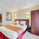 Queens Boutique Hotel