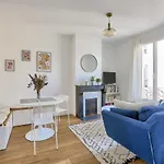Charming Apartment With Balcony For 2