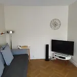 Paris 2 pièces rénové