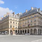 Louvre Charmant Studio