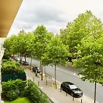 Apartment Passy Trocadero By Studio Prestige