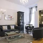 Home Sweet Home Claridge 1Bedroom